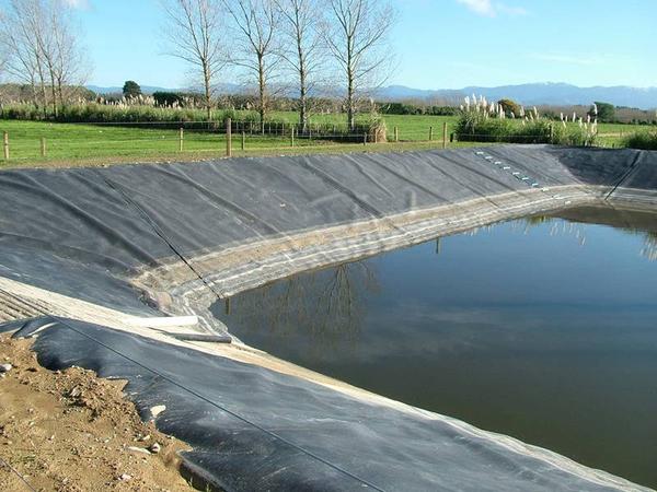 geomembrane-artificial-lake.jpg